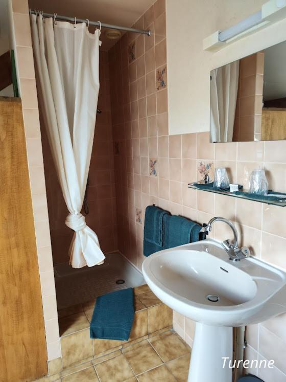 A L'Etape De La Ferme Bed and Breakfast Noailles  Exteriör bild